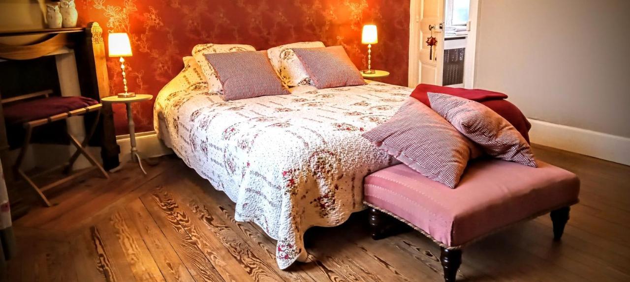 Chalmoux Le Bonnet De Nuit B&B 외부 사진