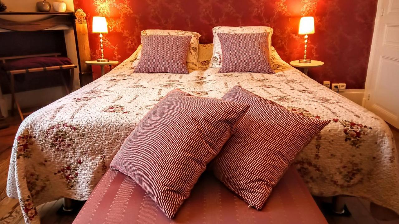 Chalmoux Le Bonnet De Nuit B&B 외부 사진