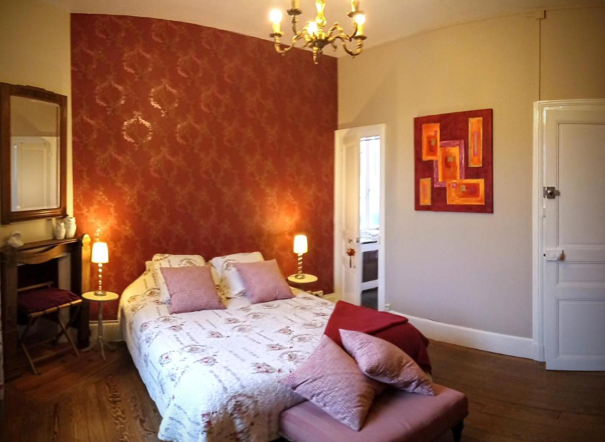 Chalmoux Le Bonnet De Nuit B&B 외부 사진